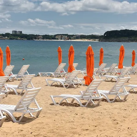 Les Magnolias 3* بريمورسكو